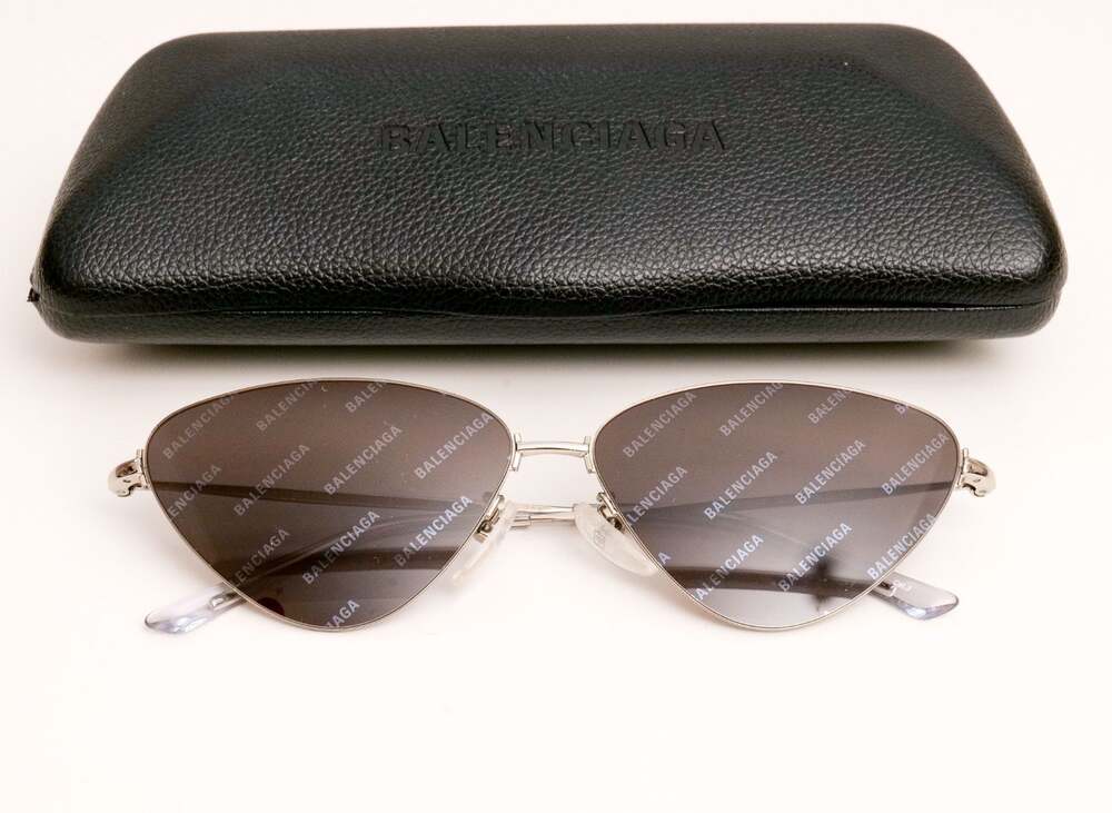 Balenciaga BB0015S Silver Metal Logo Lens Cat Eye Sunglasses w/ Case 61-12-145